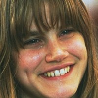 Alison Folland Nahé