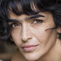 Ana Kavalis Nahé
