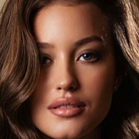 Anastasia Asilkhanova Nahé