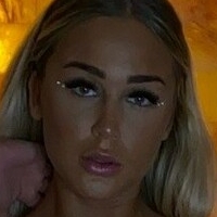 bethanyburke Nahé