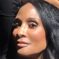 Beverly Johnson Nahé