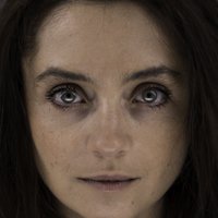 Cosmina Stratan Nahé