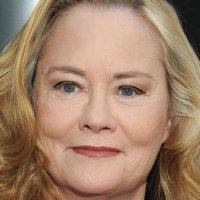 Cybill Shepard Nahé