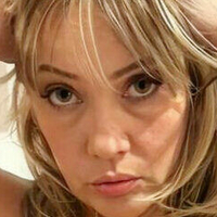 Emma St James Nahé