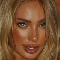 Julia Nowakowska Nahé