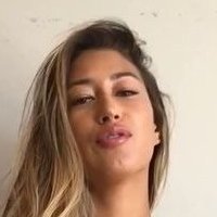 Karina Elle Nahé