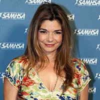 Laura San Giacomo Nahé