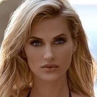 Leanna Bartlett Nahé