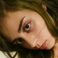 Maddie Streams Nahé