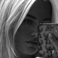 Mic’d Up Issy Nahé