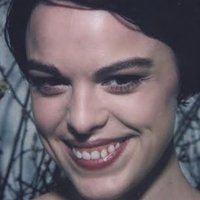 Nichole Barrett Nahé