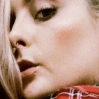 olivia_foxxxoxo Nahé