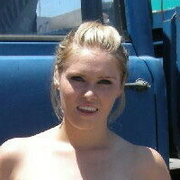 PublicFlash.com Nahé