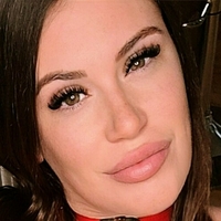queenbigboobs Nahé