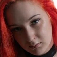 Red.Head.Girl Nahé