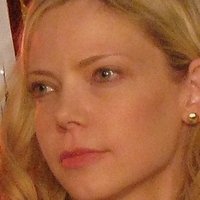 Riki Lindhome Nahé