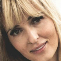 Robin Love Nahé