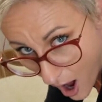 Studentin-Aneta Nahé