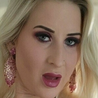 Swedish Felisie Nahé