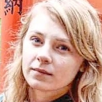 Sydney Poniewaz Nahé