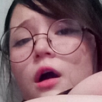 tinyvampfangs Nahé
