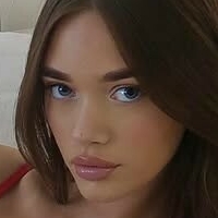 Tomlinson Twins Nahé