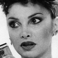 Toni Basil Nahé