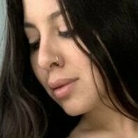 Victoria Riaz Nahé