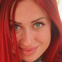 yourredlady Nahé
